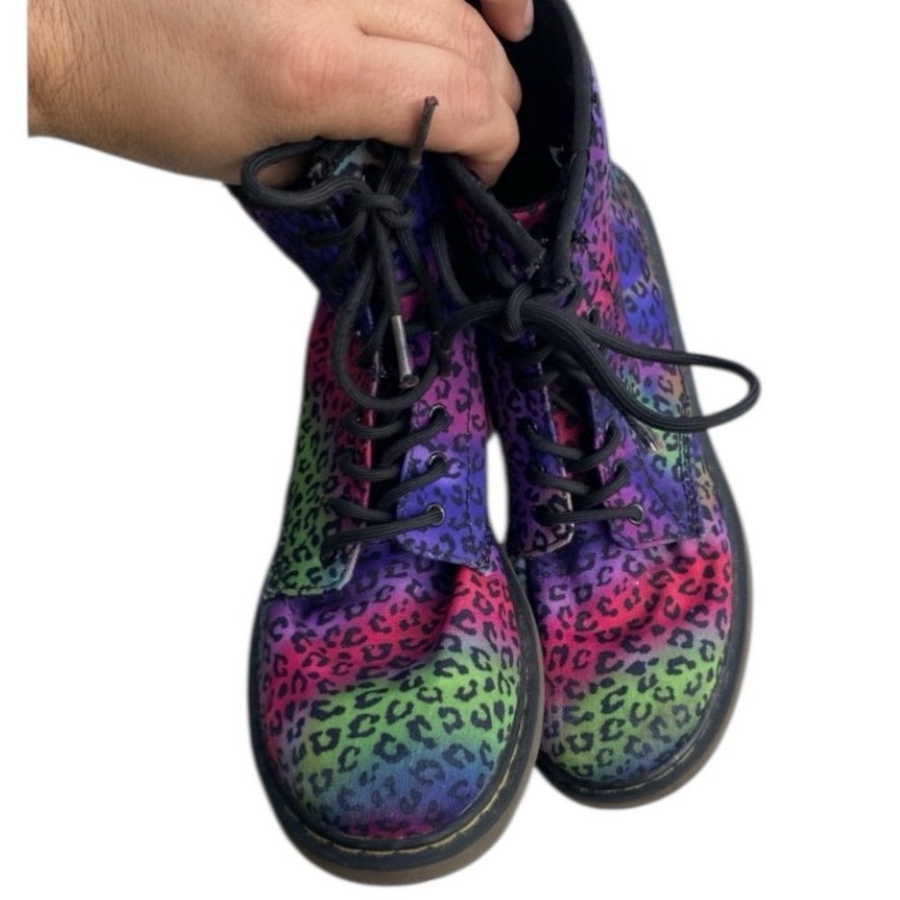 Dr. Martens Delaney Kids' Psyche Leopard print canvas boots Size 5 - Picture 9 of 10